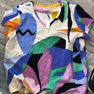 Chico’s short sleeve shirt size 4= 18/20 multi color